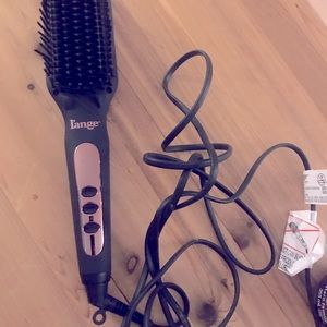 L’ange hair straightener brush